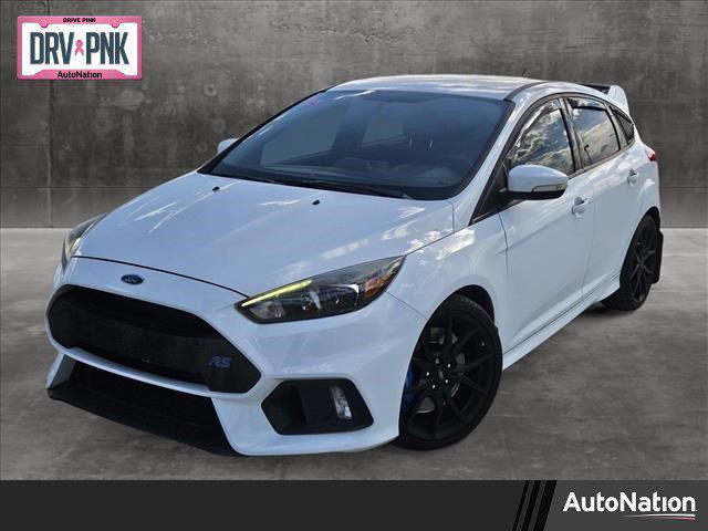 2017 ford focus rs base