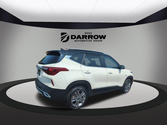 2022 kia seltos s