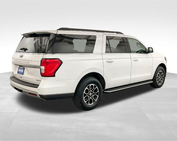 2023 ford expedition max xlt
