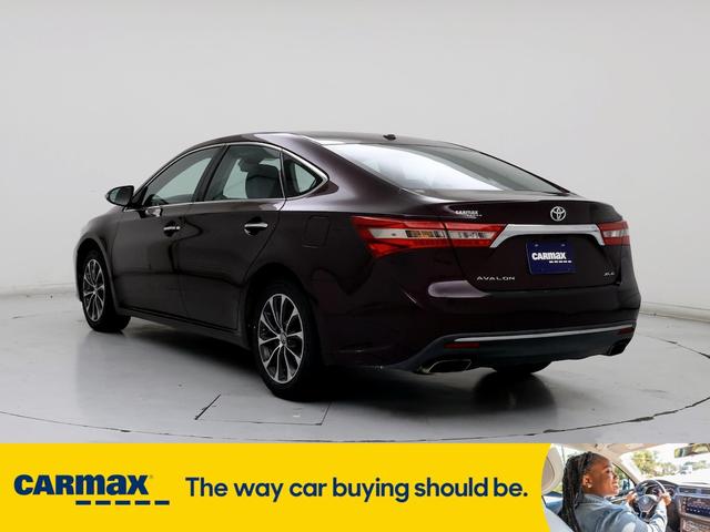 2018 toyota avalon xle