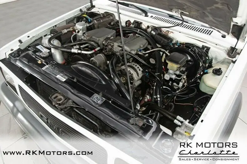 1992 gmc typhoon white suv 4.3l v6 4 speed automatic