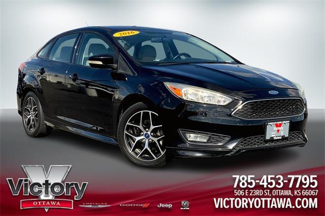 2016 ford focus se