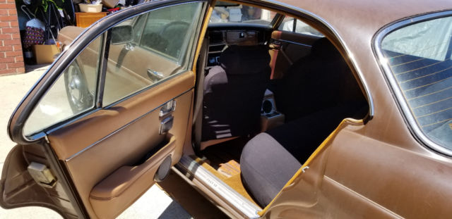 1979 jaguar xj6 classic 4 door sedan british car