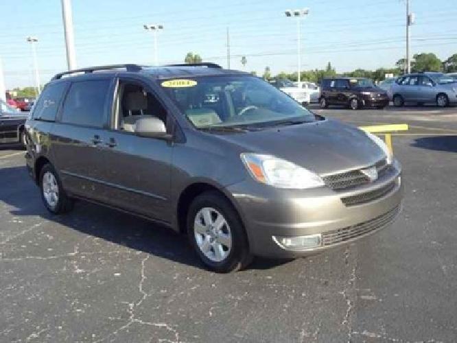 2004 toyota sienna xle in pinellas park, fl