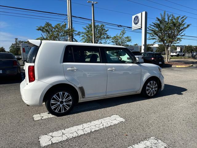 2009 scion xb base