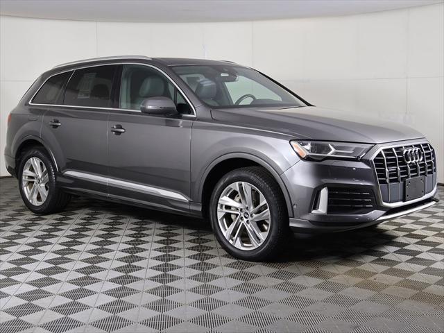 2021 audi q7 45 premium plus