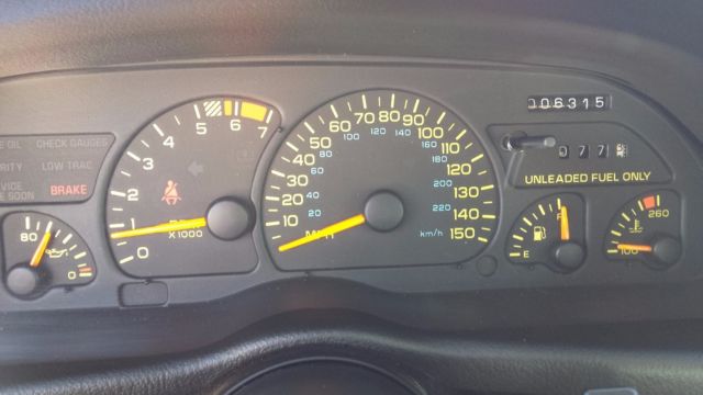 1993 chevrolet camaro z28 only 6,400 miles!!