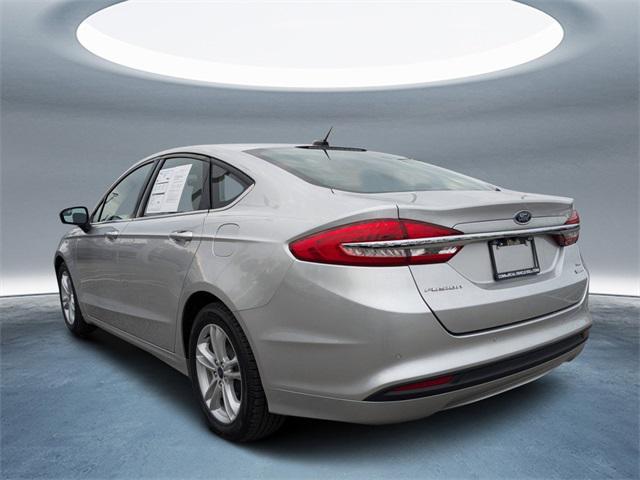 2018 ford fusion se