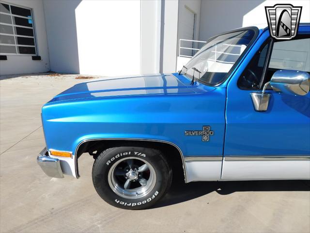 1982 chevrolet c10/k10 base