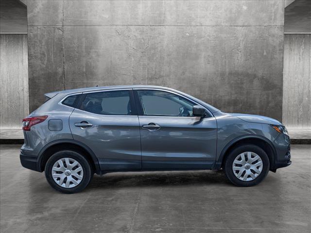 2020 nissan rogue sport s