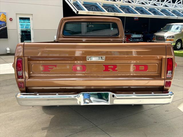 1972 ford f100 base