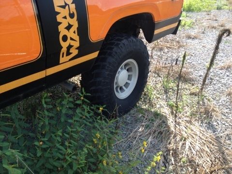 1979 dodge ram charge convertible hardtop, 440 - 4 bbl, 4 - spd, many new parts!