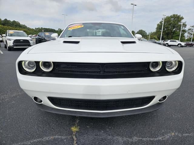 2023 dodge challenger sxt