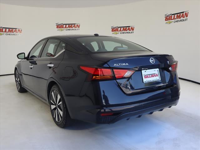 2021 nissan altima 2.5 sv