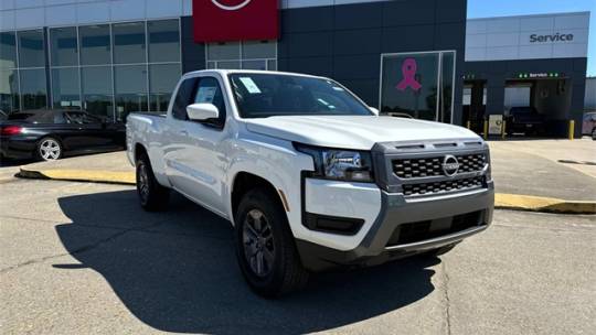 2025 Nissan Navara (Frontier) sv