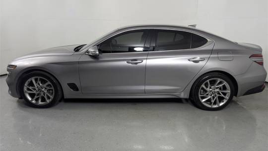 2022 Genesis G70