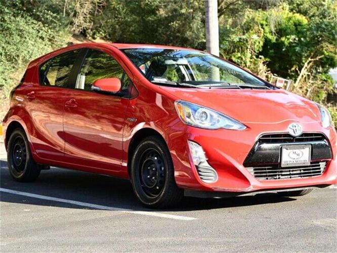 2016 toyota prius in santa barbara, california