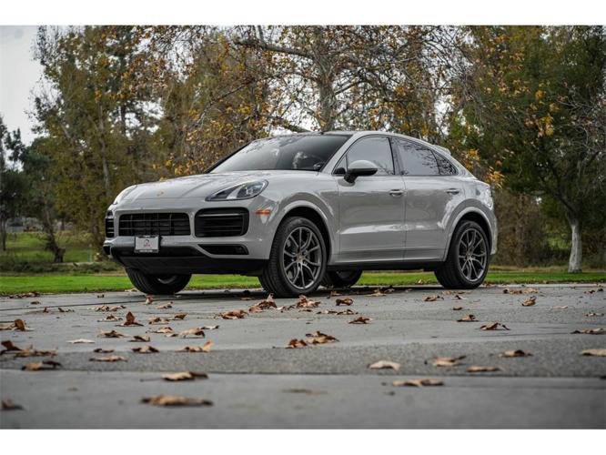 2021 porsche cayenne in sherman oaks, california