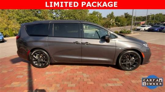 2022 Chrysler Pacifica