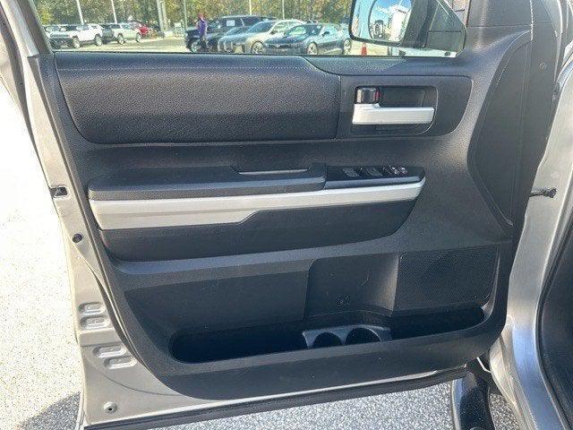 2018 toyota tundra sr5
