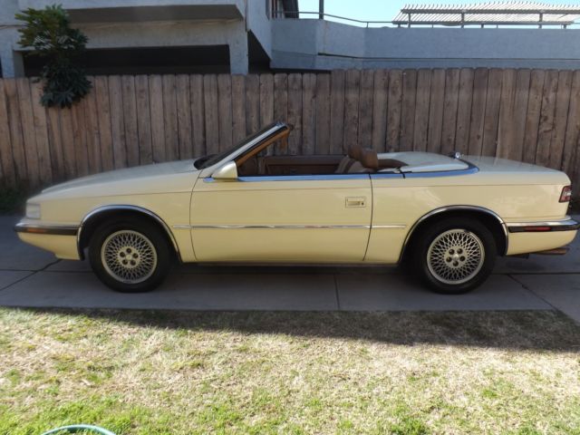 1989 chrysler tc turbo convertible by maserati. low miles, from california