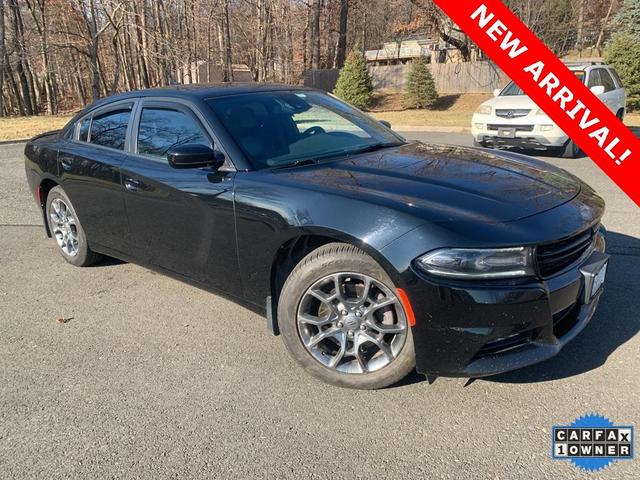 2017 dodge charger sxt