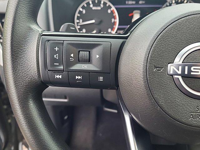 2022 nissan rogue sv
