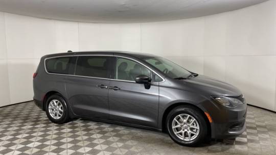 2022 Chrysler Voyager