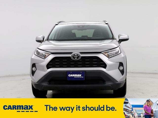 2019 toyota rav4 xle
