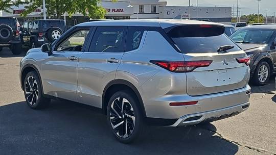 2024 Mitsubishi Outlander