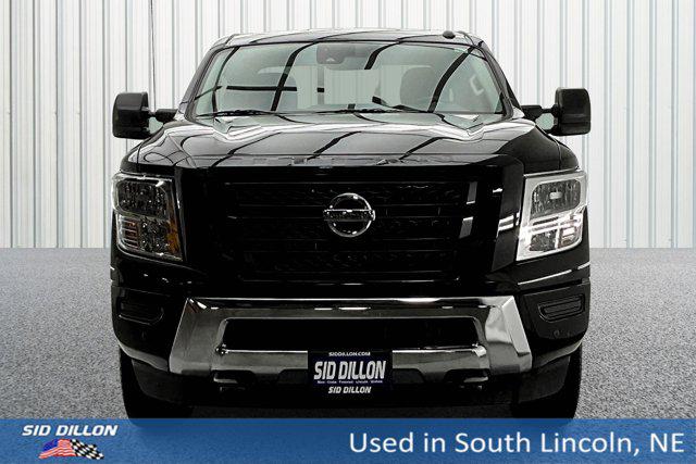 2021 nissan titan xd crew cab sv 4x4