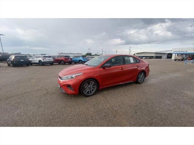 2022 kia forte gt-line