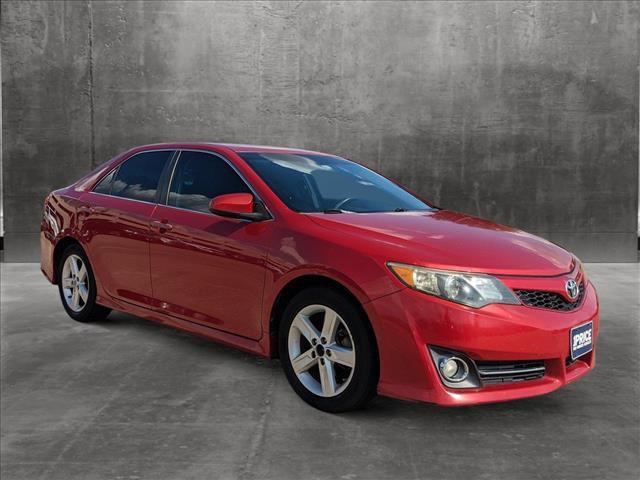 2013 toyota camry se