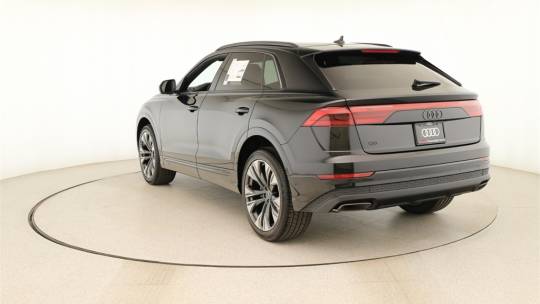 2024 Audi Q8