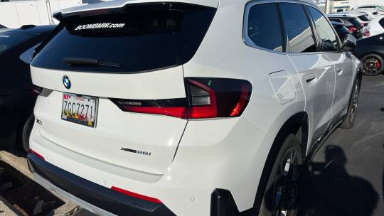 2024 BMW X1