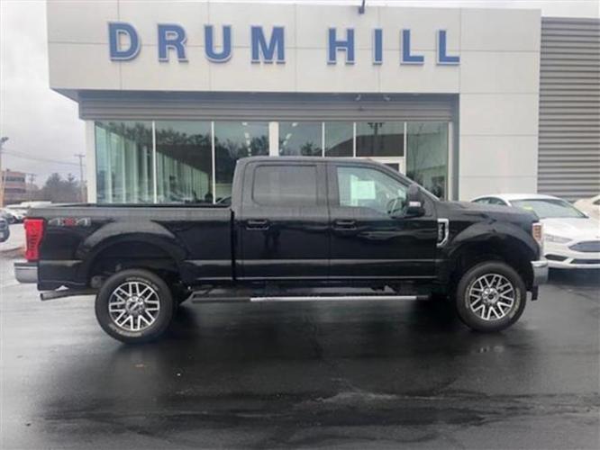2018 ford f-250 super duty lariat 4x4 lariat 4dr crew cab 6.8 ft. sb pickup for sale in lowell, massachusetts