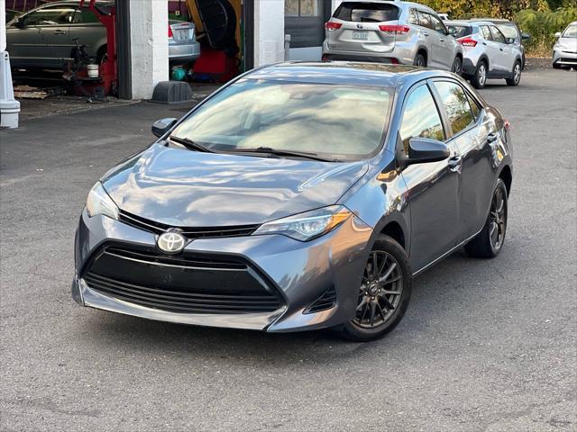 2018 toyota corolla le