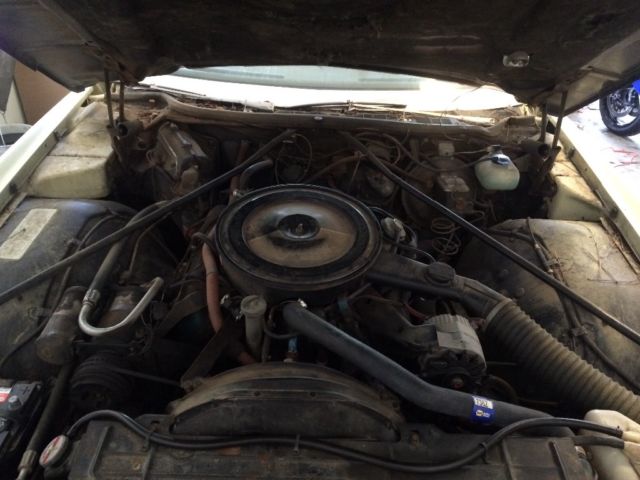 1974 oldsmobile toronado beige big block with a 455. low miles very clean