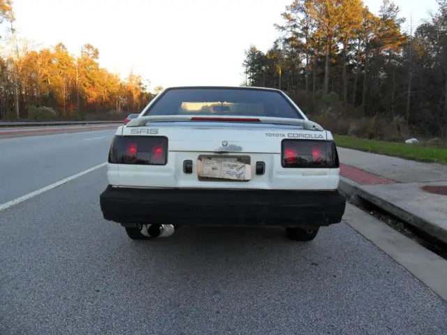 1985 toyota corolla ae86 sr5
