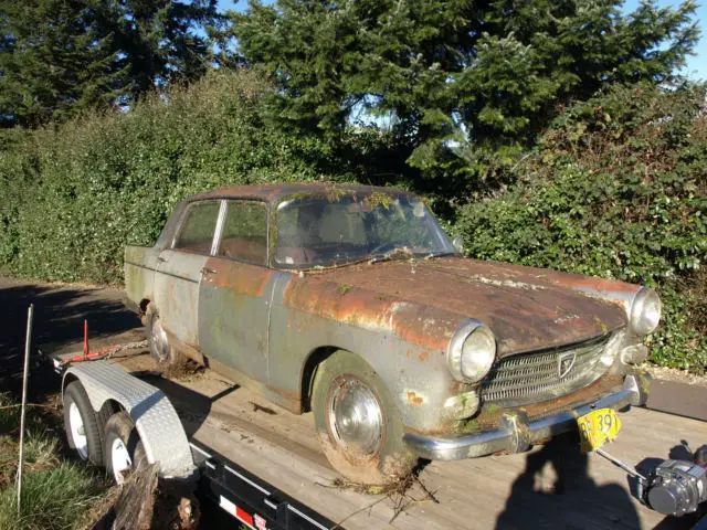 1969 renault peugeot 404 sedan