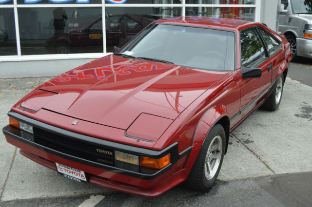 1985 toyota supra mind condition , beatiful california car, runs perfect l@@k