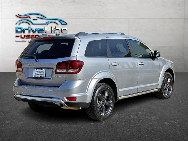 2020 dodge journey crossroad