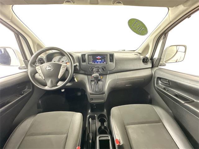 2021 nissan nv200 sv