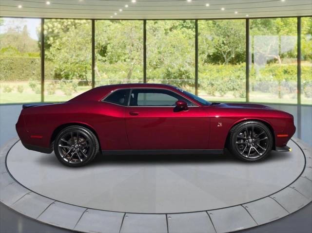 2023 dodge challenger r/t scat pack