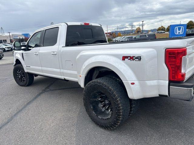 2018 ford f-350 lariat super duty