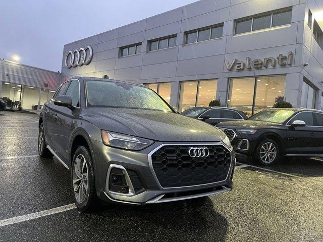 2022 audi q5 s line premium plus