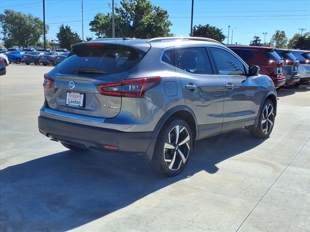 2022 nissan rogue sport sl