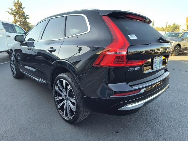 2023 volvo xc60 b5 ultimate bright theme