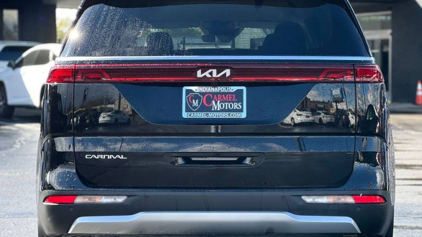 2024 kia carnival lx