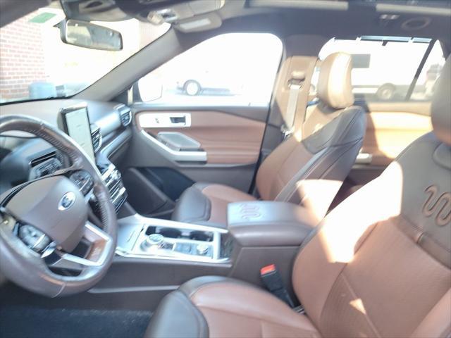 2021 ford explorer king ranch